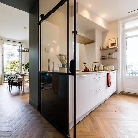 Hygge Keyweek 2 Bedrooms With Parking In Center Apartment *