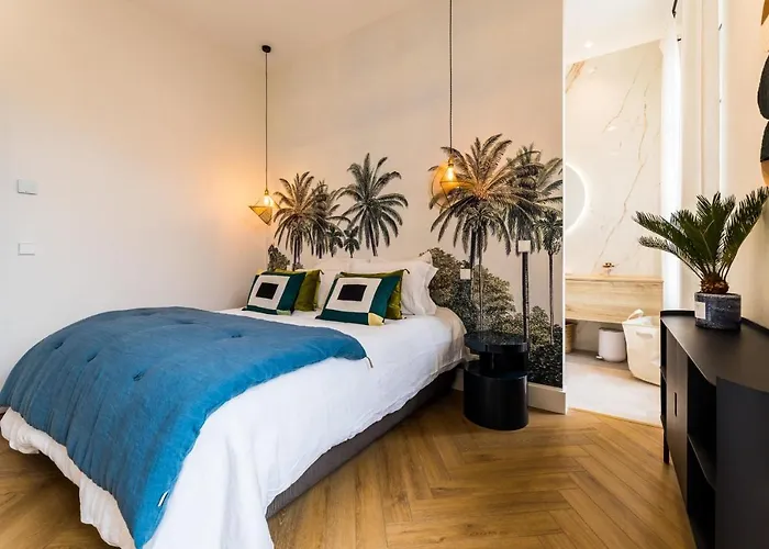 아파트 Hygge Keyweek 2 Bedrooms With Parking In Center