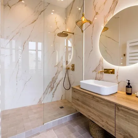 Hygge Keyweek 2 Bedrooms With Parking In Center 比亚里茨